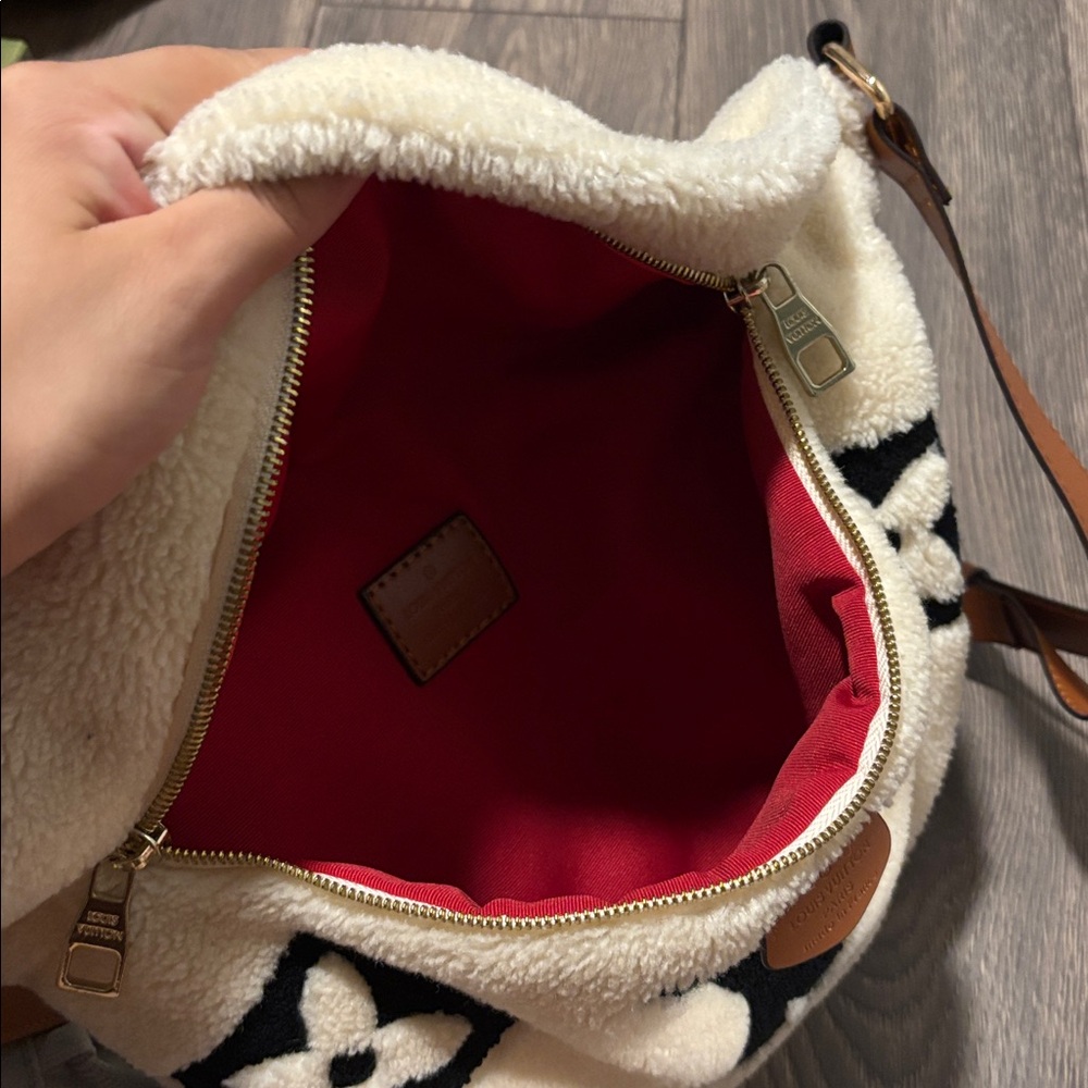 Off White and Black Sherpa Oversized Fanny Pack DUP